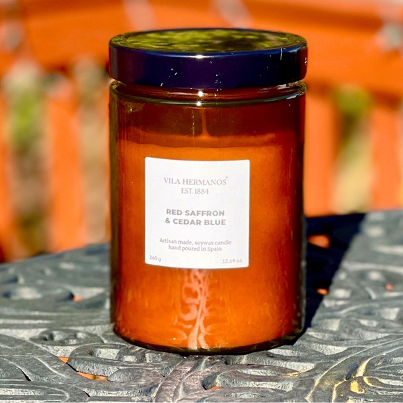 VILA HERMANOS Other - VILA HERMANOS RED SAFFRON & CEDAR BLUE CANDLE MADAGASCAR SANDALWOOD BLACK PEPPER